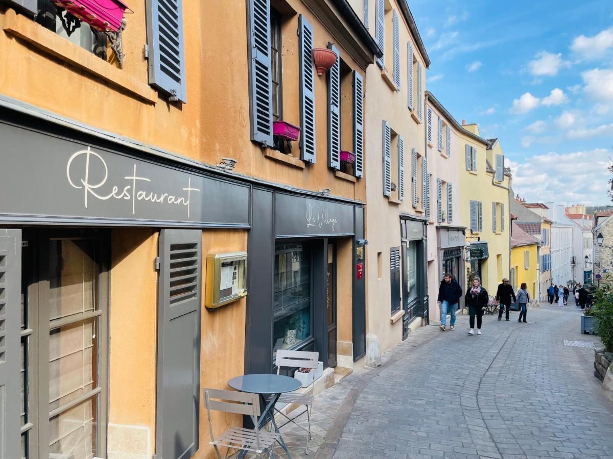 Studio Au Vieux Marly-Le-Roi - Bien Equipe - Matelas De Qualite - 7Min Du Train Vers Paris Bagian luar foto